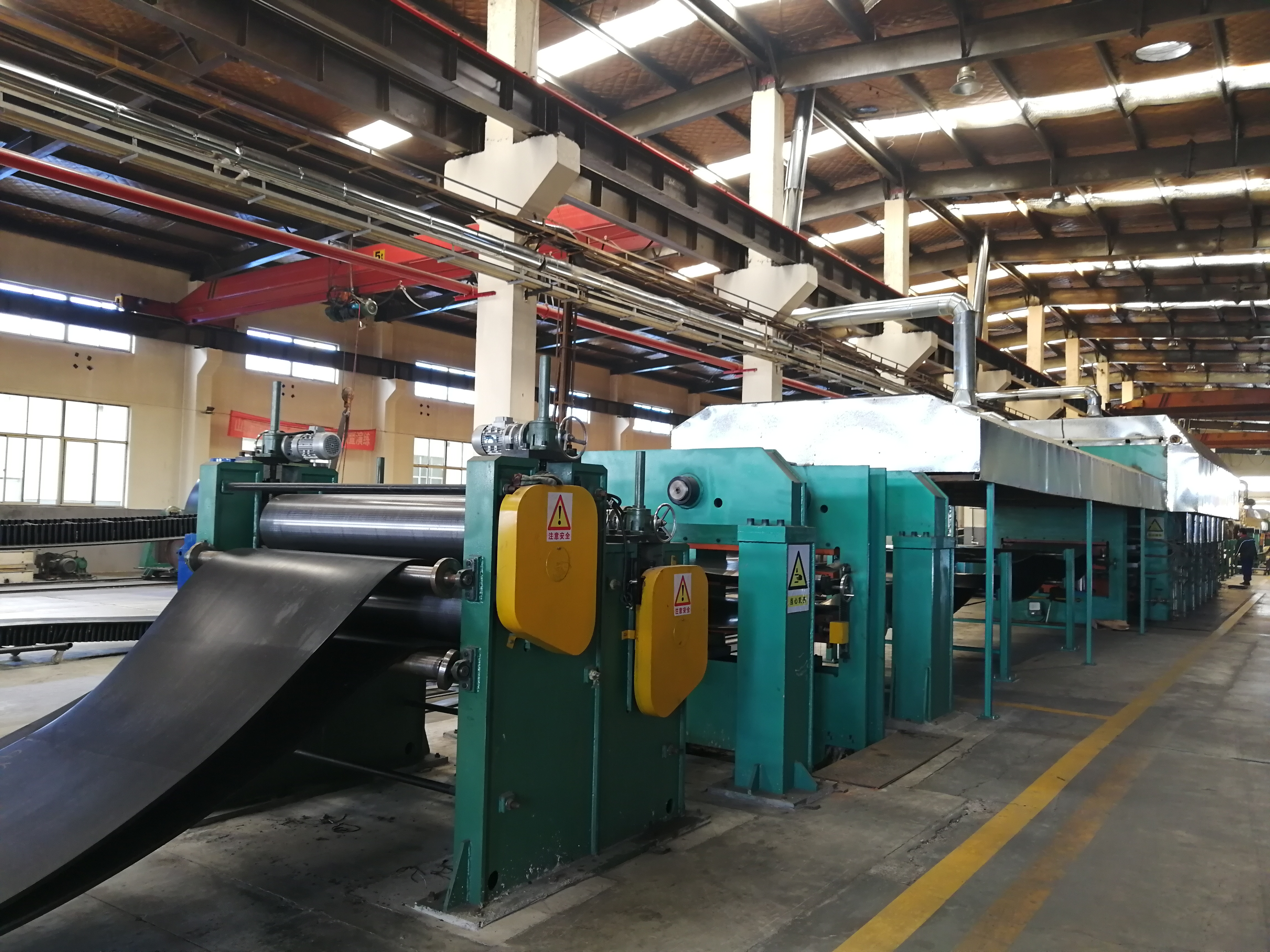 蒸汽管道.jpg 蒸汽管道.jpg