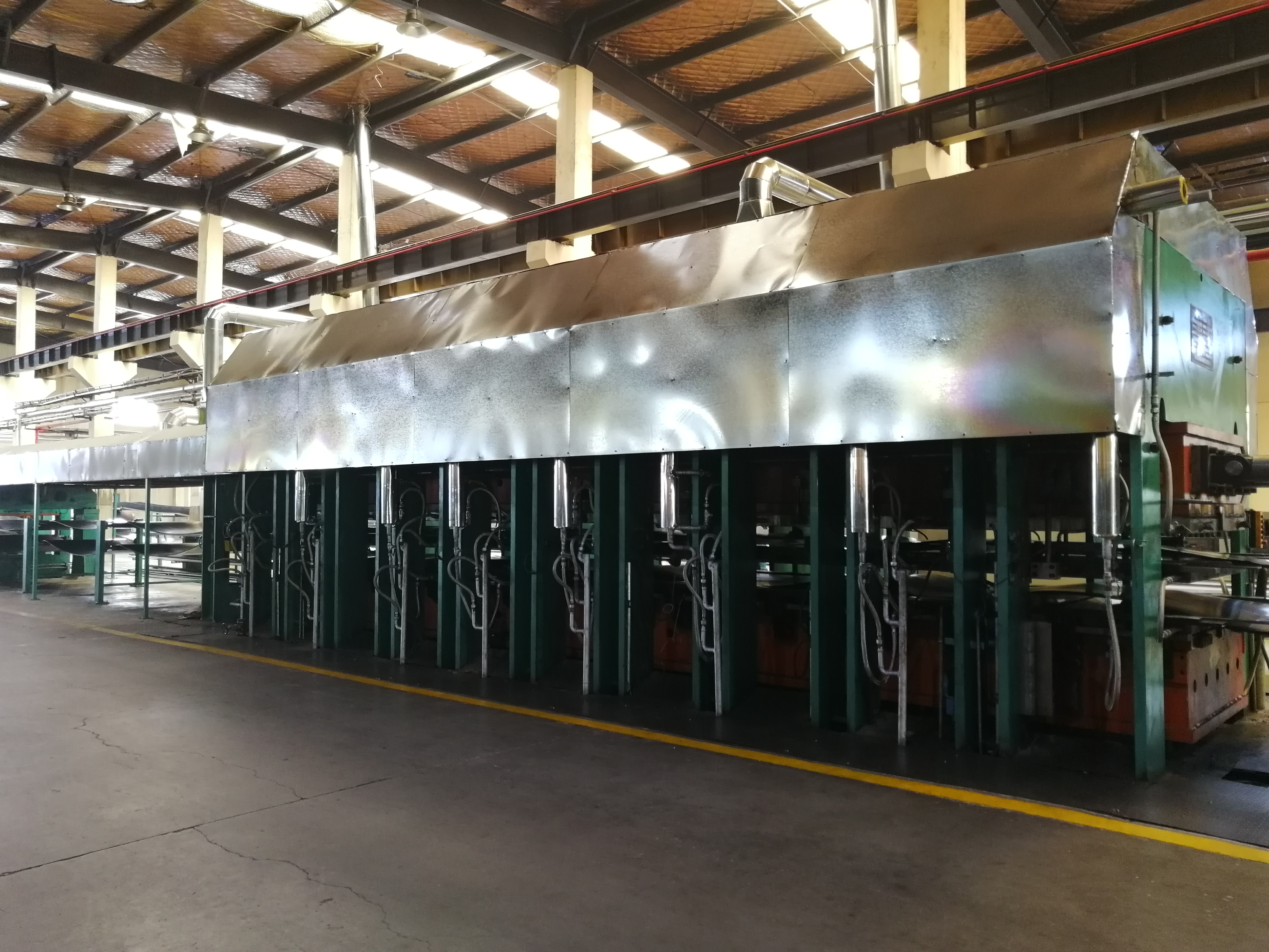 蒸汽管道2.jpg 蒸汽管道2.jpg